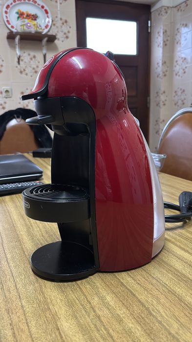 Máquina Café DOLCE GUSTO