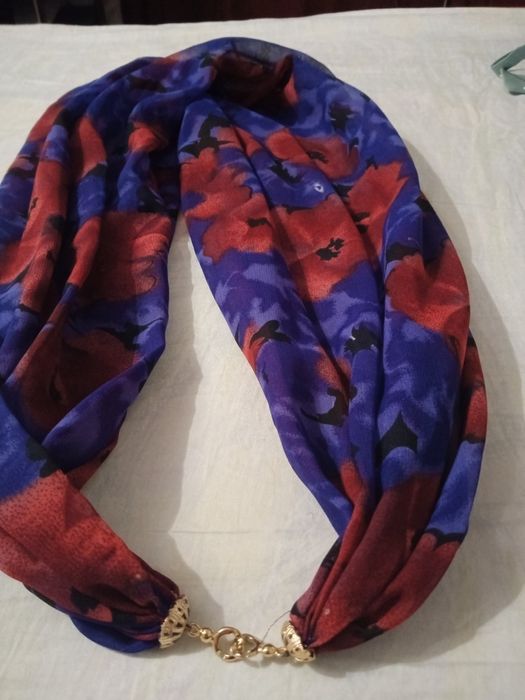 Продам шарф женский