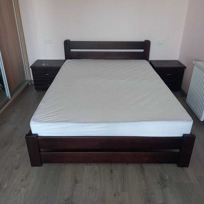 Ліжка від виробника завжди в наявності дерев'яні з різних пород дерева