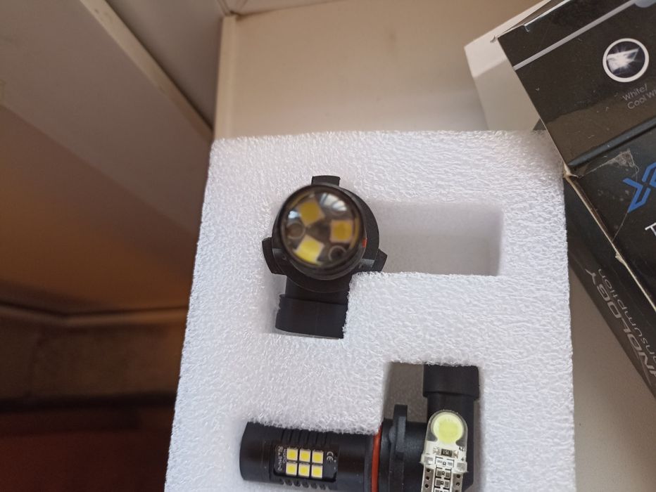 Лампа автомобильная.