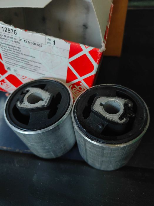 сайлентблок переднього важиля BMW E38 ,E39