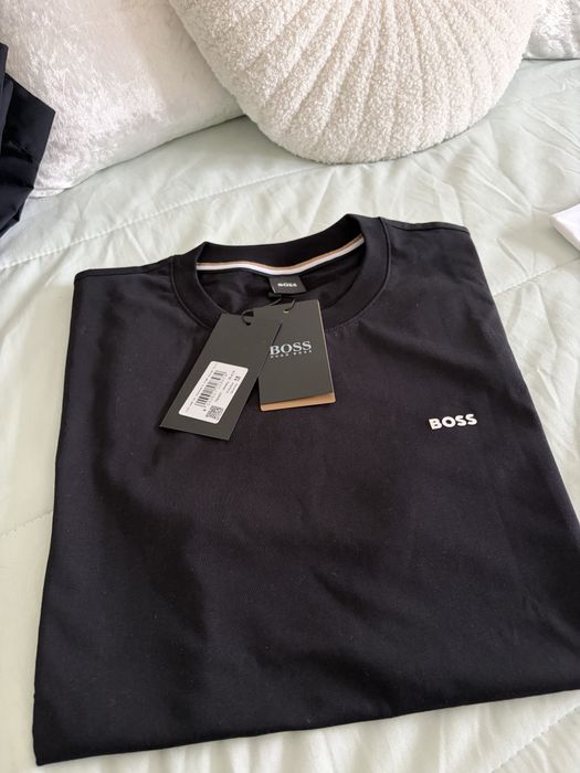 T shirt hugo boss M preta
