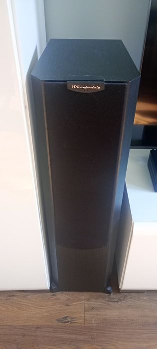 Kino domowe 5.0 DENON AVR-1513 BLUETOOTH kolumny WHARFEDALE VARDUS VR-300