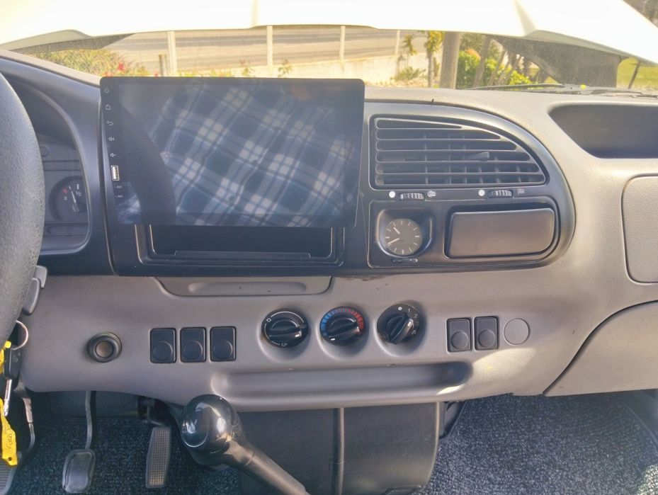 Ford Transit impecável
