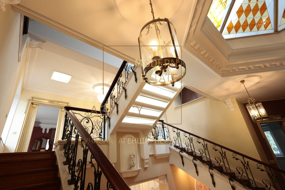 Конча-Заспа Будинок 950 м² 45 соток Є ОРЕНДА