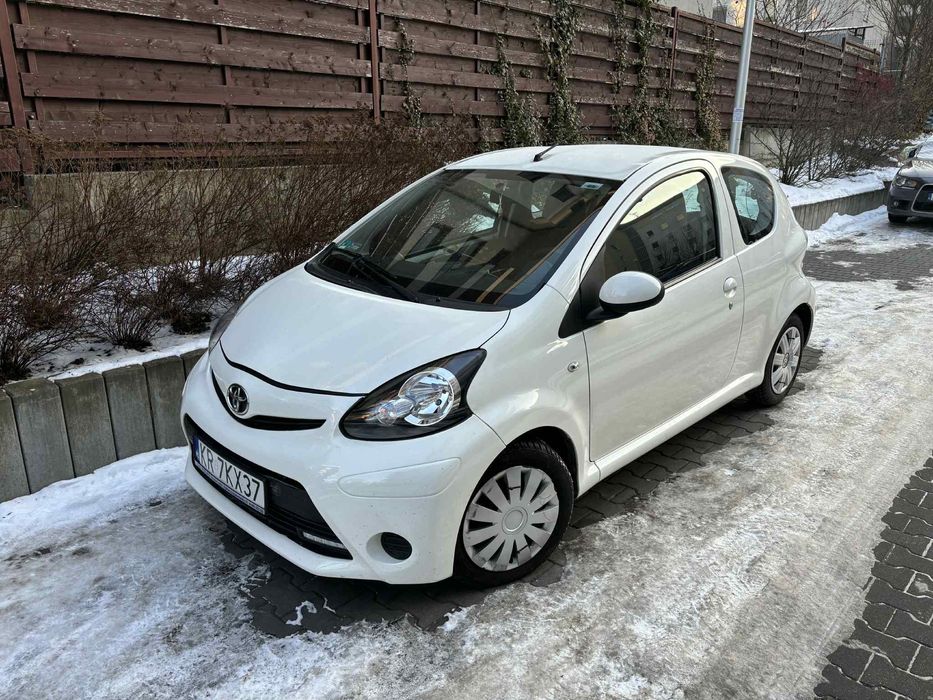 Toyota Aygo 1.0, biała = wspaniała