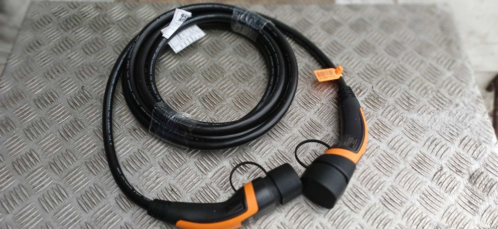 nowy kabel do ładowania samochodu elektrycznego 32a 480v ip55 typ2 6m