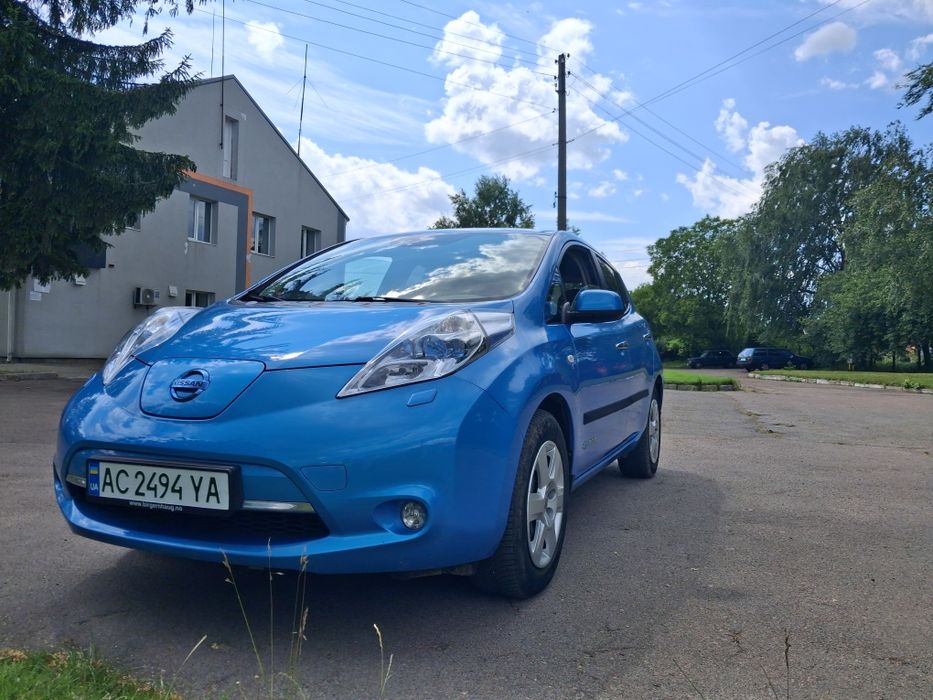 Продам нісан ліф