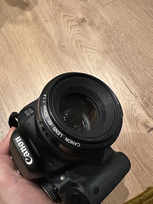 Canon EOS 650D + світлосильний обʼєктив Canon EF 50mm f/1.4 USM (разом або окремо)