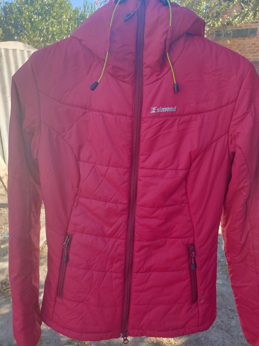 Жіноча куртка Simond