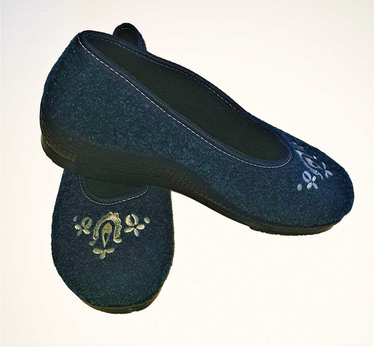 Bambosze wygodne damskie, wełniane z lekką podeszwą PU rozm.39