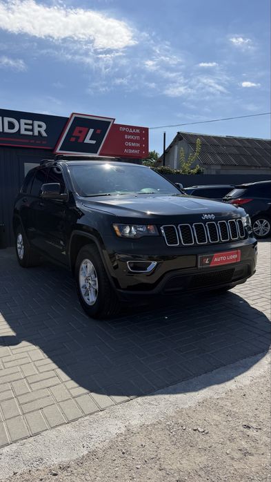 Jeep Grand Cherokee Джип Гранд Чірокі LAREDO 4*4 2019 р 3.6 V6 Газ/Бенз 8 АКПП (ZF)
