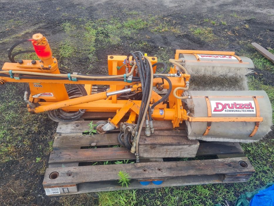 Myjka do znaków tablic drogowych