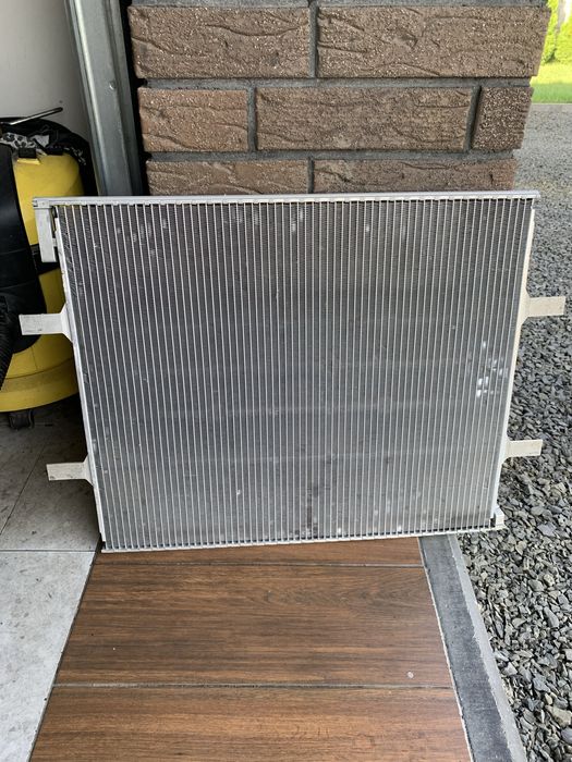 Volkswagen ID4 радіатор кондиціонера