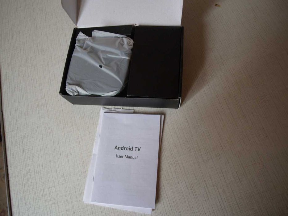 Продам НОВУ SMART приставку TV Box R69  mini 2 Gb/16 gb