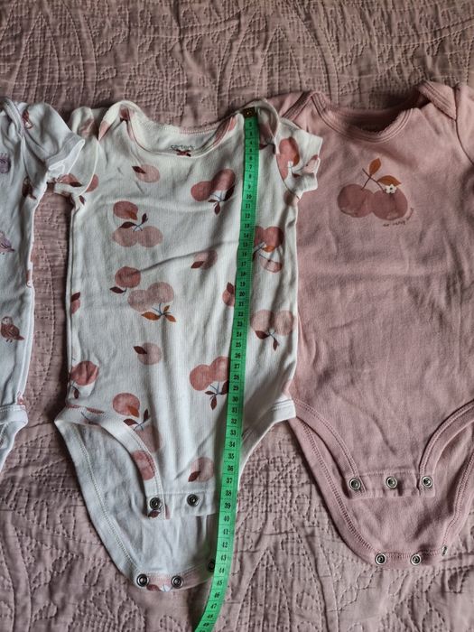 Літні боді 80 розмір Carters
