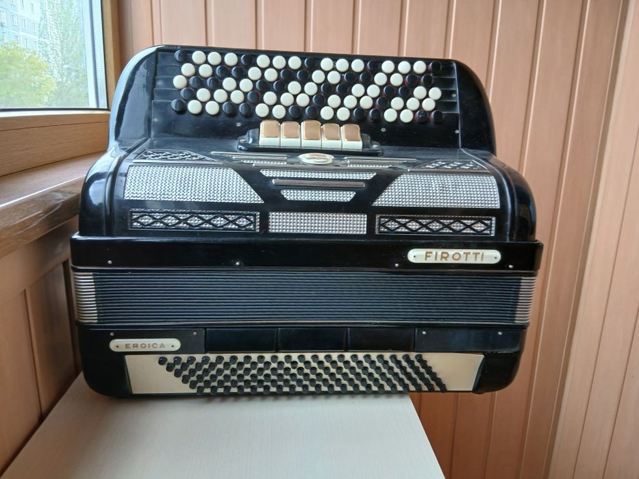 Баян концертный Firotti