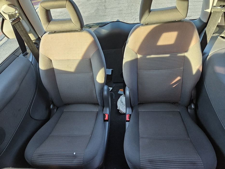 Seat Alhambra 2.0 TDi de 2007 para peças 
Não vendo completo, apenas