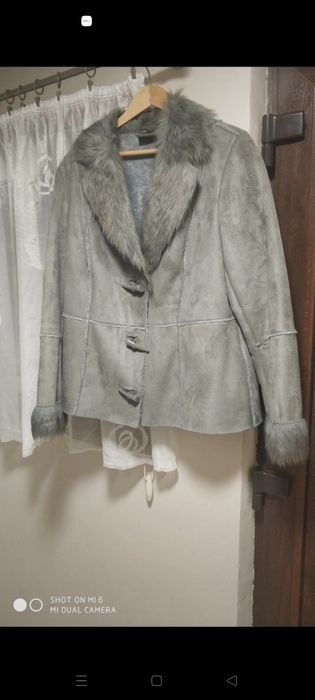 Świetne futerko kożuszek krótki szary