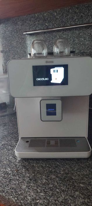 Máquina de café Cecotec Cumbia Power Matic-ccino 8000 Touch