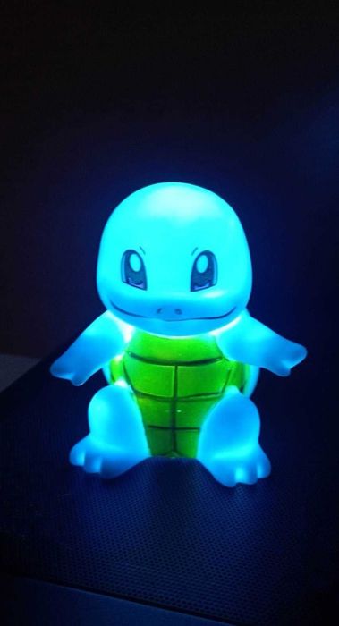 Słodka lampka figurka Squirtle Pokemon