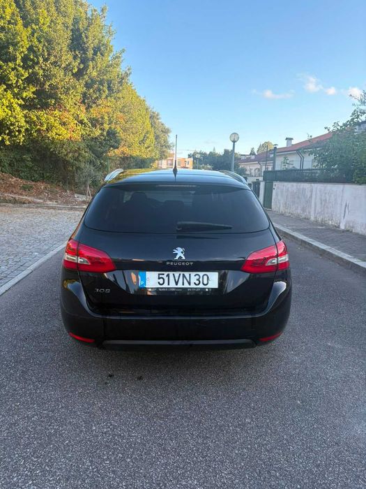 Peugeot 308 SW 1.5 BLUEHDI ALLURE