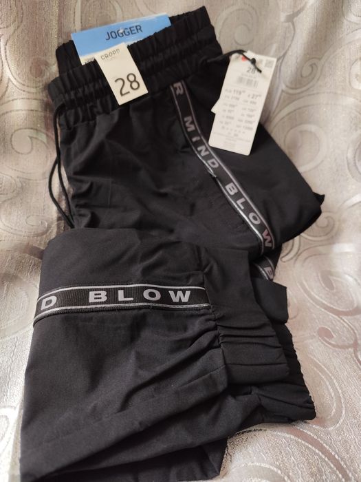 Продам штани бренду CROPP