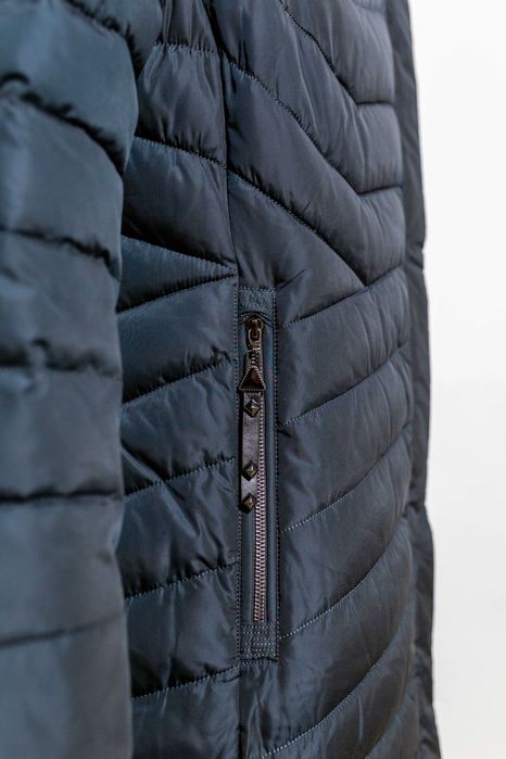 Куртка Qarleva з хутром (Великий Розмір)