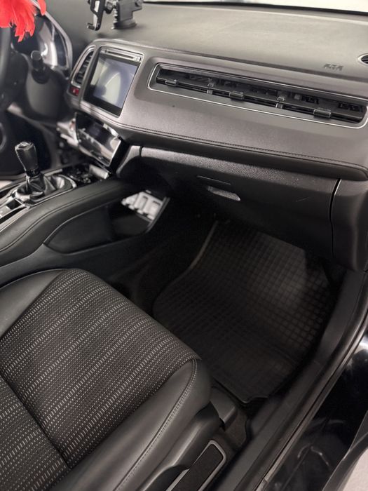 HONDA HR-V 1.5 i-VTEC 131 KM Executive | 2017