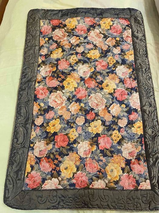 Комплект: ковдра-покривало  стьогане