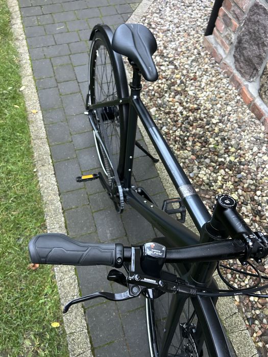 Rower Cube Hyde Alfine Pasek