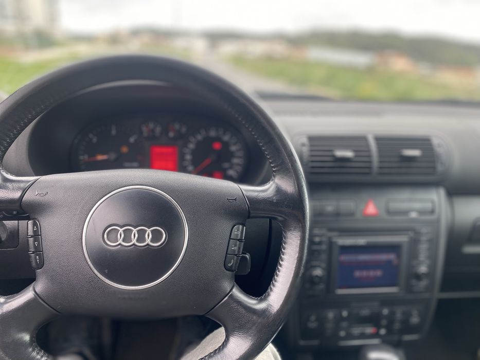Audi A3 TDI 130cv Automático