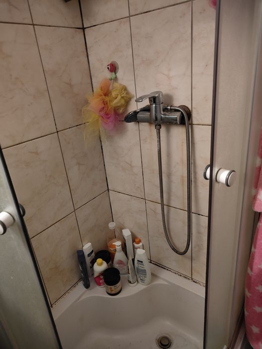 Продаю кімнату в гуртожитку, Айвазовського