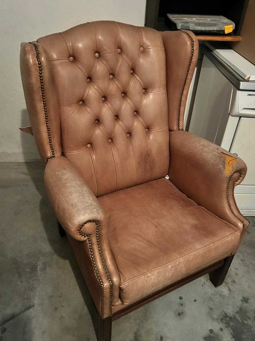Cadeirão / Poltrona em Pele - Vintage