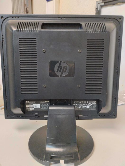 10 Monitores HP Com Entrada VGA