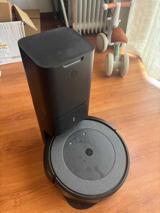 Aspirador Robô IROBOT Roomba I5+ Cinza Texturizado
