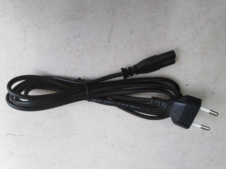 Cabos de Alimentação.  Novos