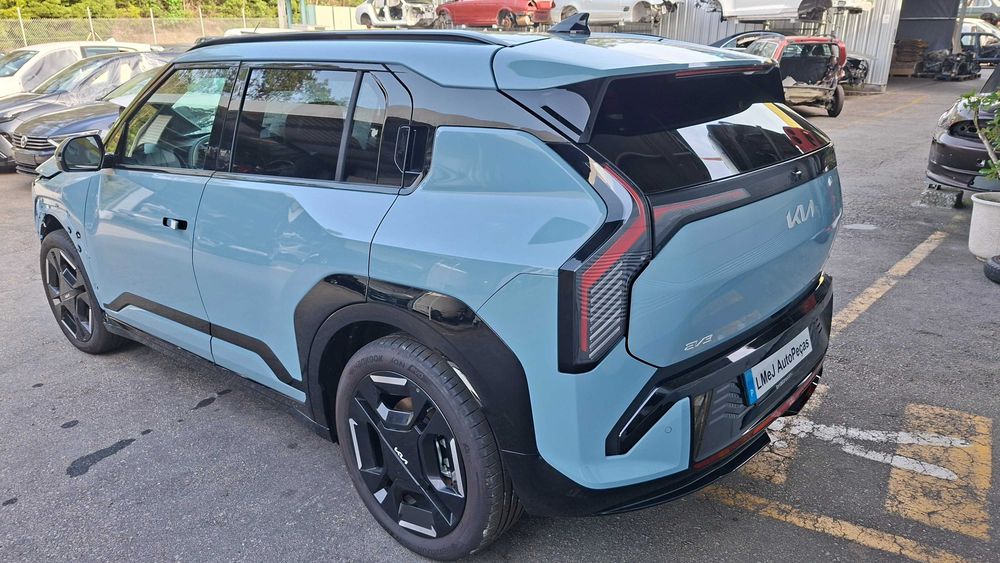 KIA EV3 EV Salvado