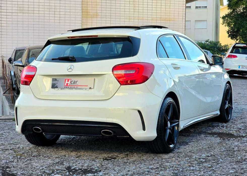 MERCEDES-BENZ A180 AMG LINE 122CV BLUEEFFICIENCY (PACK NIGHT) FULL EXTRAS foto 4
