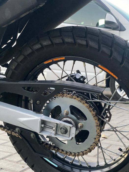 Продам  или обмен на машину  Мото: Mustang Challenger  GT250