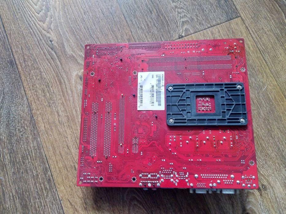 MSI K9A2GM-F V3(AM2+ AMD 740G)+Phenom X3 8450(Box) +DDR2 3GB