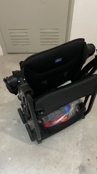 Baby stroller429481906133411844