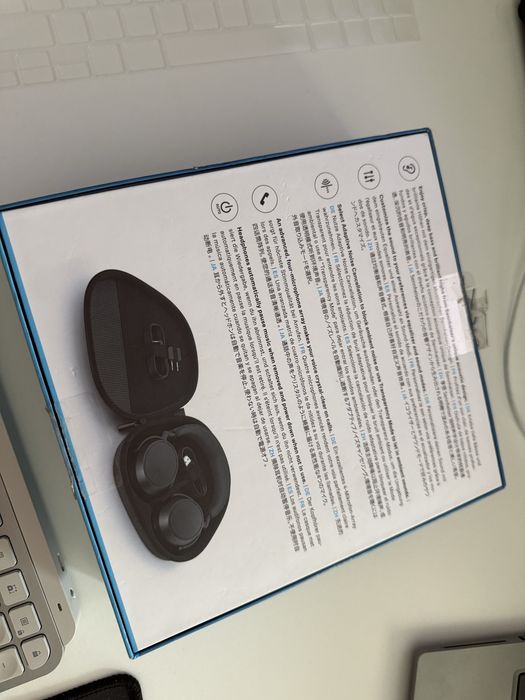 SENNHEISER Momentum 4  - Novos com garantia