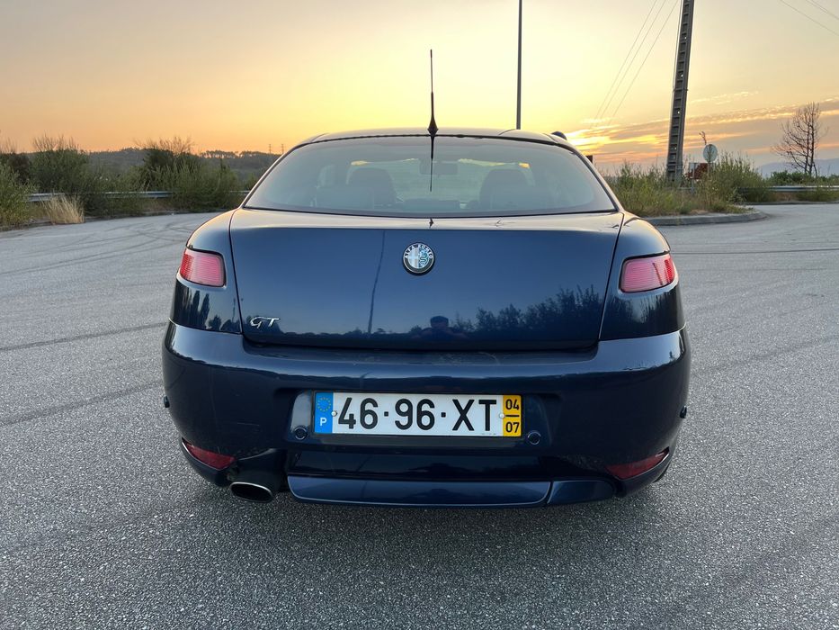 Carro Alfa Romeo GT