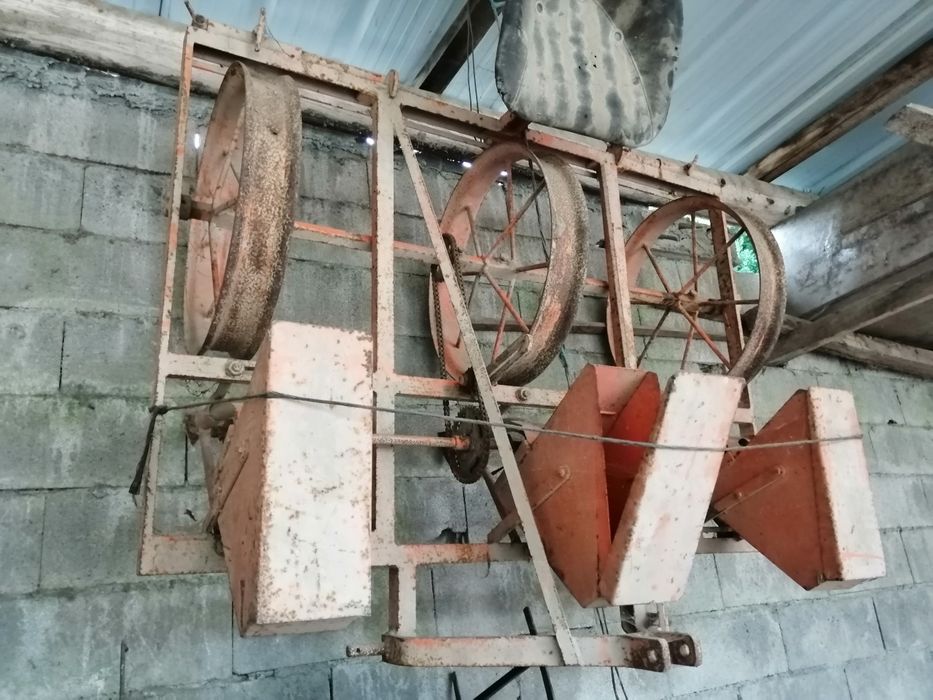 Semeador de 3 linhas