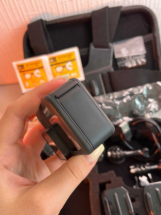 Екшн-камера GoPro Hero 9 з нагрудним кріпленням