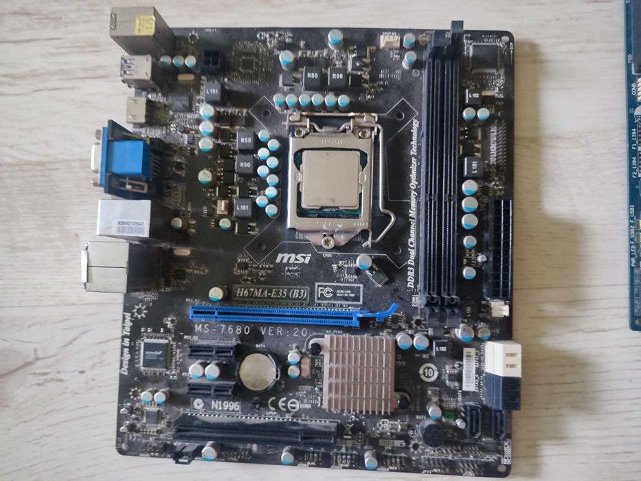 Продается  MSI H67MA-E35 (B3)