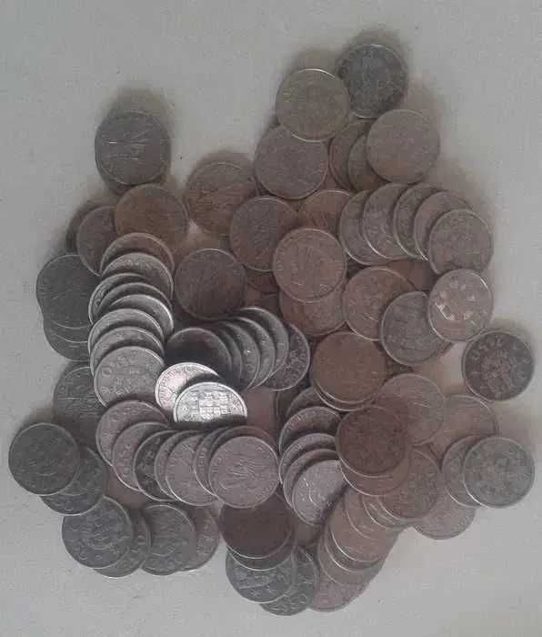 100 Moedas de 2$50 Escudos