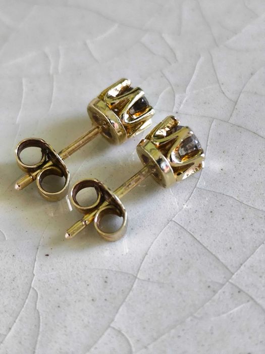 Kolczyki z brylantami sztyfty  0,42 ct / certyfikat