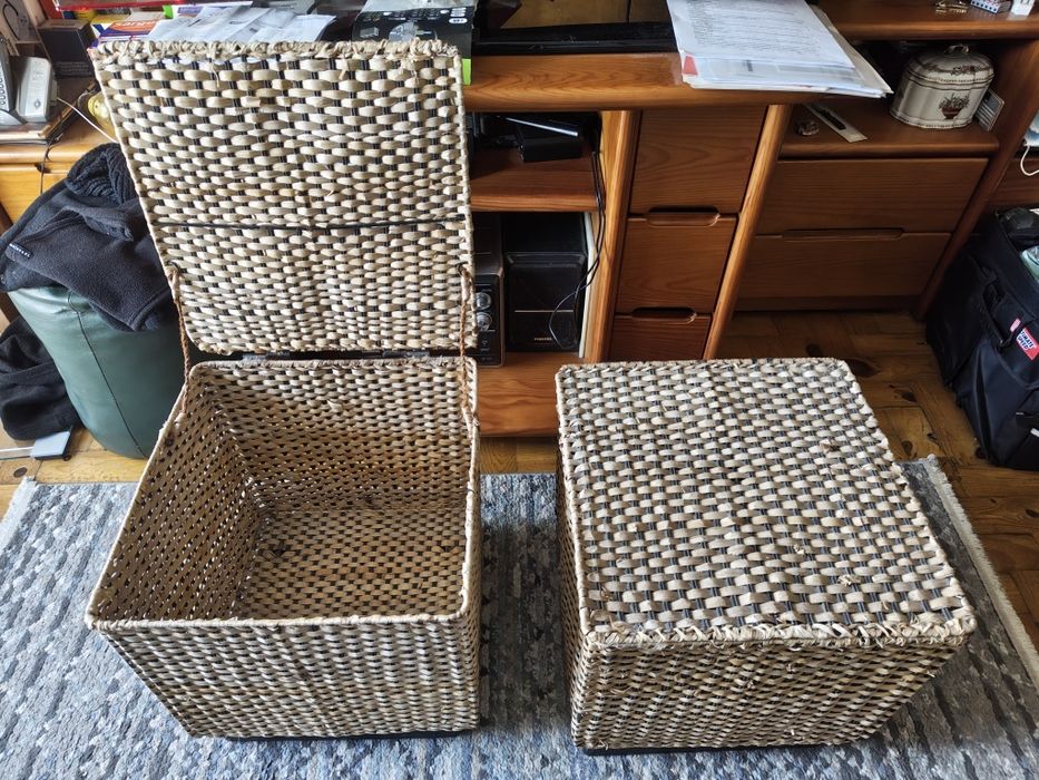 2 baús de palhinha IKEA